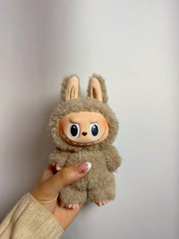Labubu V1 – Toffee